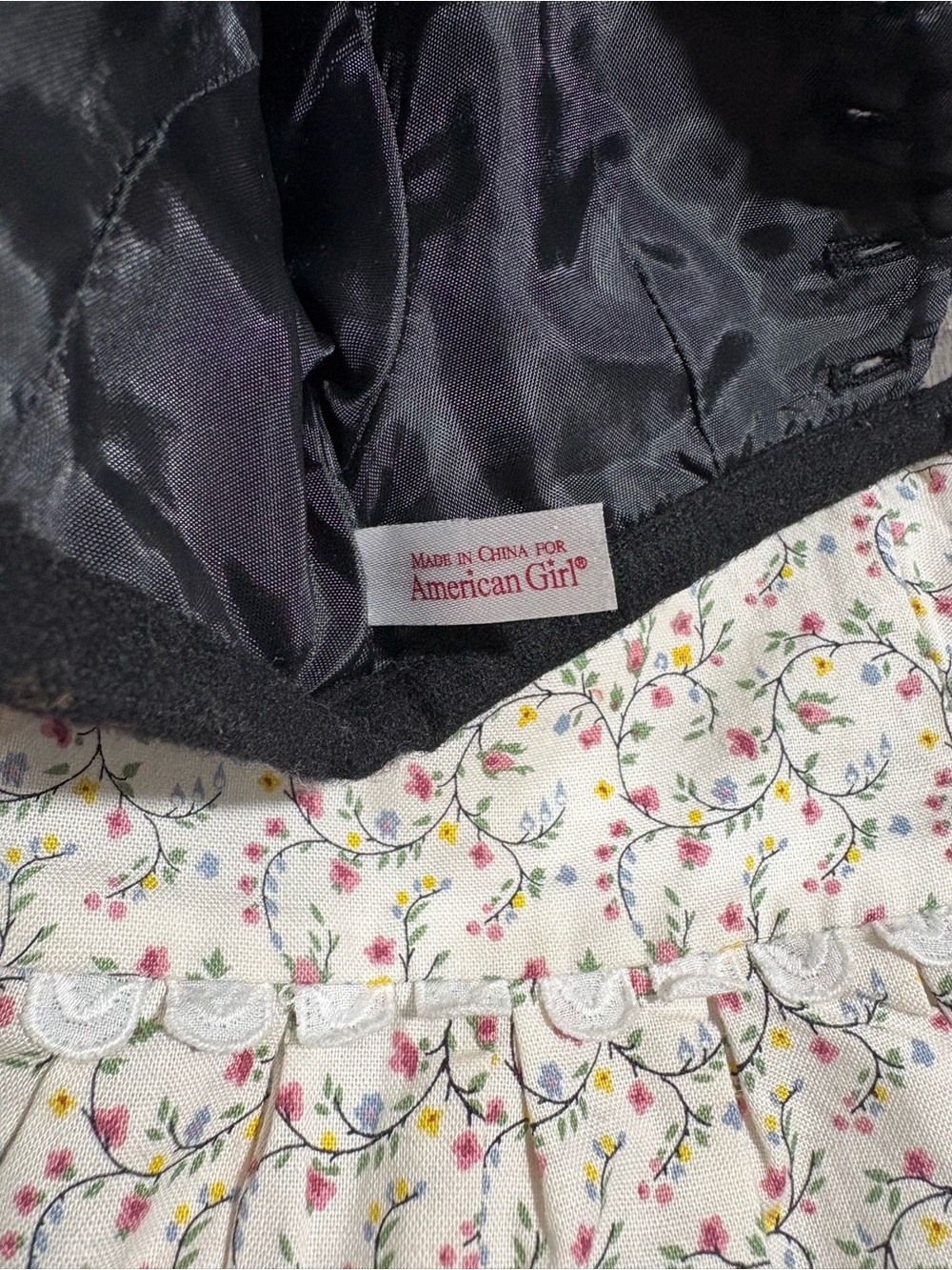 AMERICAN GIRL Josefina's Party Dress and Spencer Jacket Outfit - Picture 4 of 4